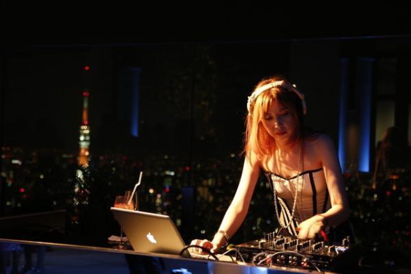 ティファニーが新コレクション「Tiffany T」発表