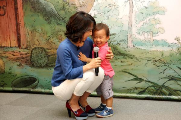 松屋銀座、くまのプーさん展スタート。ディズニー秘蔵の初公開資料など400点展示