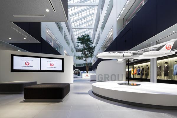 搭乗前も楽しむ羽田空港！--JAL「SKY MUSEUM」で空の旅をもっと楽しく