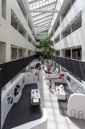 搭乗前も楽しむ羽田空港！--JAL「SKY MUSEUM」で空の旅をもっと楽しく