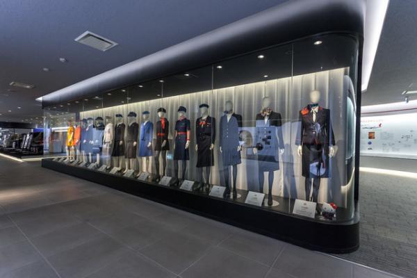 搭乗前も楽しむ羽田空港！--JAL「SKY MUSEUM」で空の旅をもっと楽しく