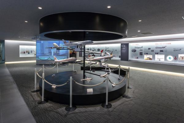 搭乗前も楽しむ羽田空港！--JAL「SKY MUSEUM」で空の旅をもっと楽しく