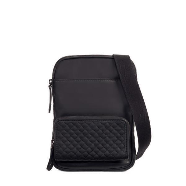 フルラがメンズを本格展開。ユナイテッドアローズでポップアップショップも