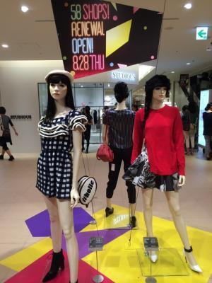 梅田ルクアがリニューアル。ランバン オン ブルーで「マグノリアベーカリー」のクッキー配布