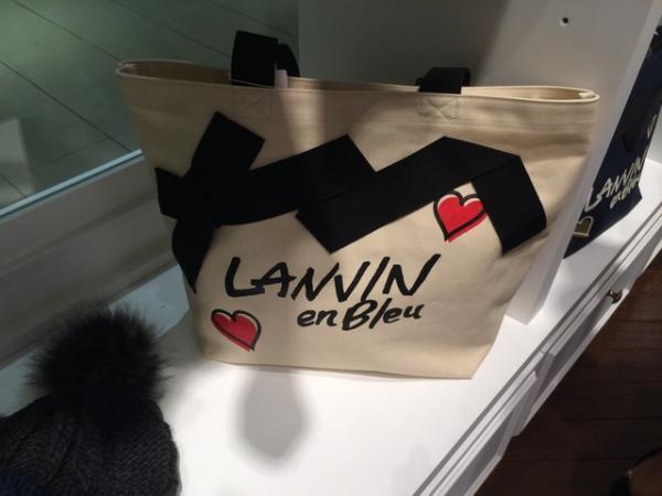 梅田ルクアがリニューアル。ランバン オン ブルーで「マグノリアベーカリー」のクッキー配布