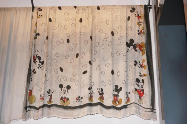 ファリエロサルティが日本初の旗盤店をオープン。青山店限定ストール発売