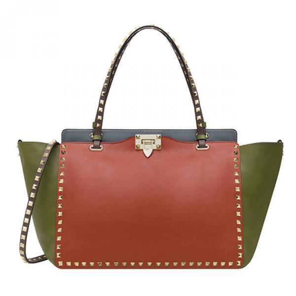 ヴァレンティノ ポップアップストアにヨンア来場。バッグ購入先着で一緒にフォトセッション