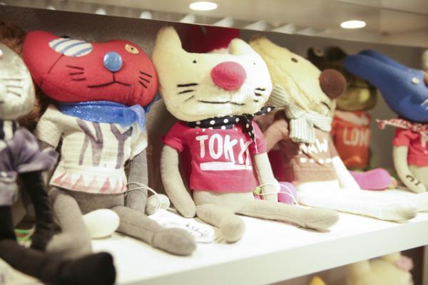 新宿伊勢丹にSPURの街が誕生。オズワルド、ボビー・ダズラーが旅に誘う