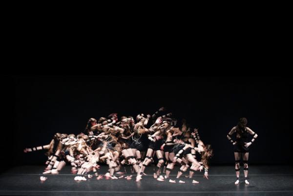 都現美で“身体パフォーマンス”をテーマにした、絵画、映像、インスタレーションの祭典