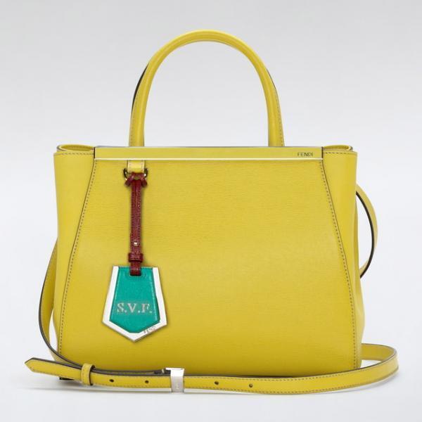 バッグバグズの目を刻印できるフェンディ限定ストアが新宿伊勢丹にオープン