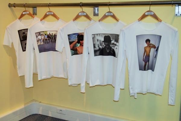 ルシアンぺラフィネは南国気分。ラリー・クラークとコラボTシャツ登場【15SSウィメンズ】