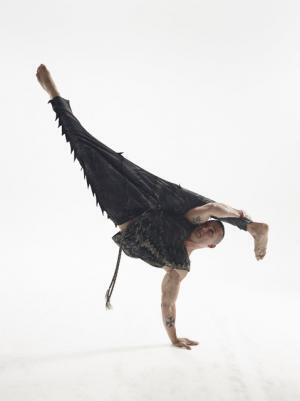 HOMME PLISSE ISSEY MIYAKEが提案する、現代男性のための快適な春夏の装い【15SSメンズ】