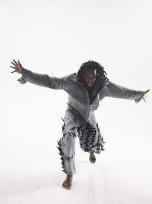 HOMME PLISSE ISSEY MIYAKEが提案する、現代男性のための快適な春夏の装い【15SSメンズ】