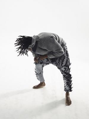 HOMME PLISSE ISSEY MIYAKEが提案する、現代男性のための快適な春夏の装い【15SSメンズ】