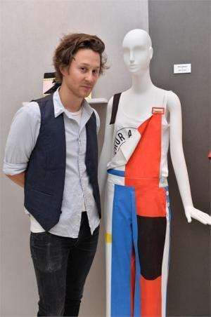 アルカンターラ、伊Vogue誌と共同イベント。6人の若手デザイナーがミニ・コレクションを発表