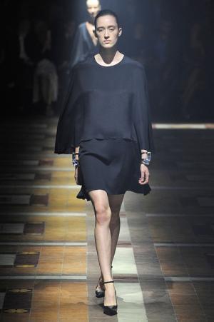 125周年のランバンは“何でもないこと”がすべて【15SSウィメンズ】