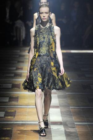 125周年のランバンは“何でもないこと”がすべて【15SSウィメンズ】