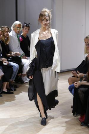 自らのタブーに挑戦するヨウジヤマモトのエロス【15SSウィメンズ】