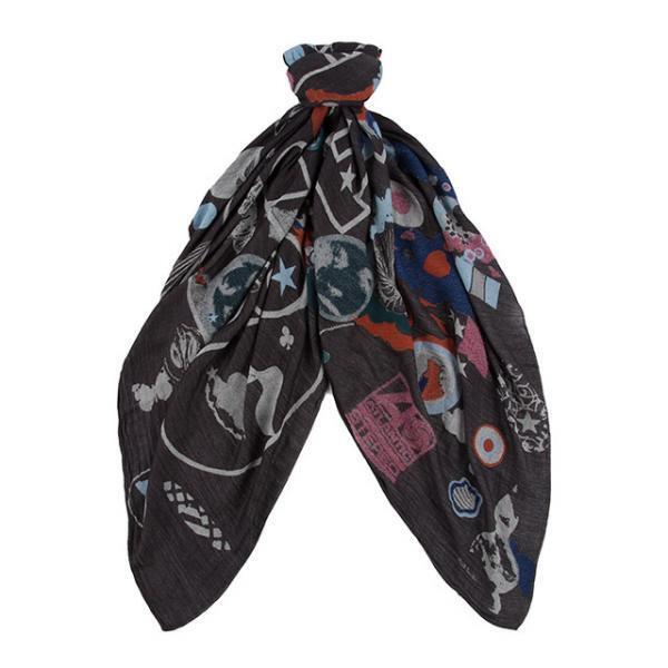 ポール・スミス×レッド・ツェッペリンがコラボ。アルバムジャケットをスカーフで再現