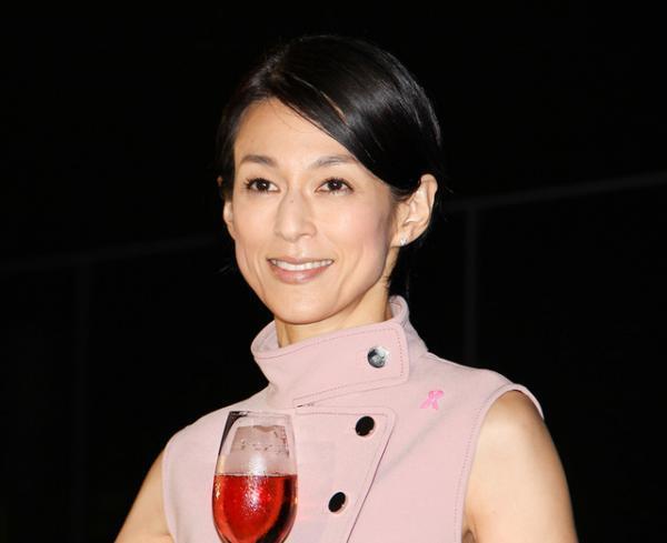 虎ノ門でピンクリボン点灯。東京タワー、スカイツリーなど各所がピンクに