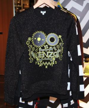 ケンゾーが新宿伊勢丹でポップアップ。ファイヤーキングやニューエラコラボアイテム先行発売