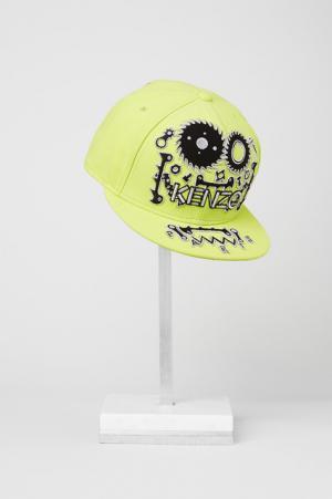 ケンゾーが新宿伊勢丹でポップアップ。ファイヤーキングやニューエラコラボアイテム先行発売