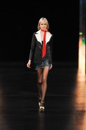 サンローランのセンシュアルグラム【15SSウィメンズ】