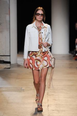 ポール＆ジョーは70’sのリラックスムード【15SSウィメンズ】