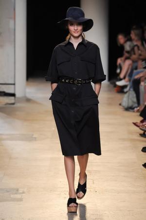 ポール＆ジョーは70’sのリラックスムード【15SSウィメンズ】