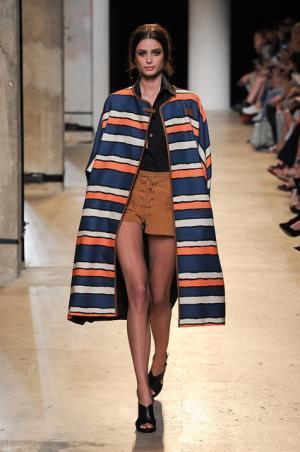 ポール＆ジョーは70’sのリラックスムード【15SSウィメンズ】