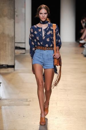 ポール＆ジョーは70’sのリラックスムード【15SSウィメンズ】