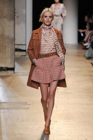 ポール＆ジョーは70’sのリラックスムード【15SSウィメンズ】