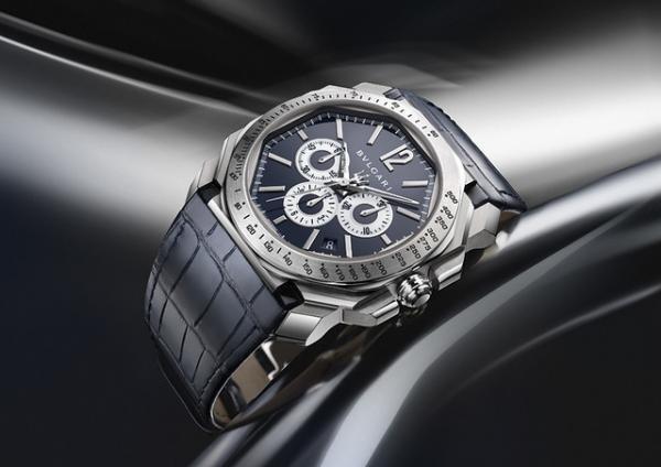 ブルガリ、マセラティコラボのクロノグラフ記念モデル発売