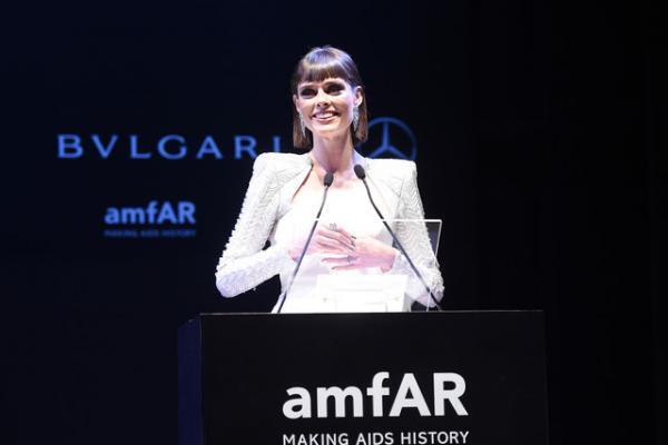 ブルガリ、マシュー・マコノヒー着用時計をエイズ基金オークションに出品