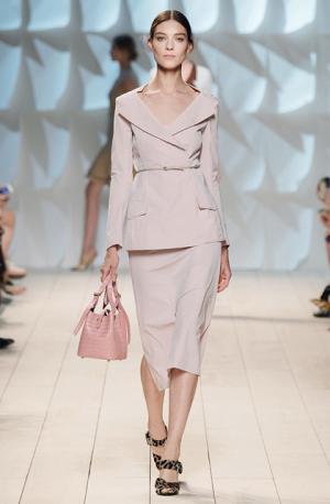 コッピング最後のニナリッチはDIYクチュール【15SSウィメンズ】