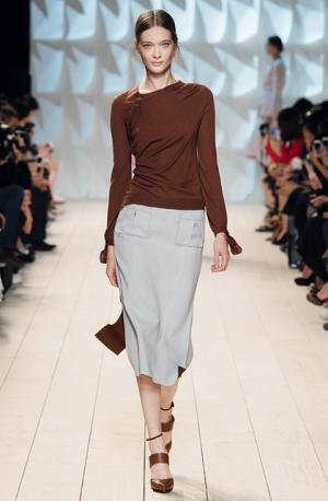 コッピング最後のニナリッチはDIYクチュール【15SSウィメンズ】