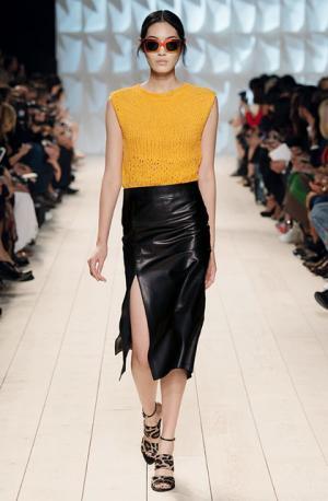 コッピング最後のニナリッチはDIYクチュール【15SSウィメンズ】