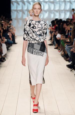 コッピング最後のニナリッチはDIYクチュール【15SSウィメンズ】