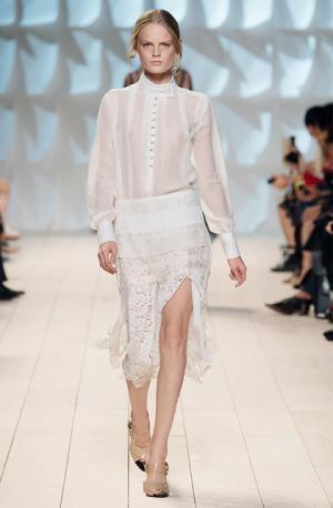 コッピング最後のニナリッチはDIYクチュール【15SSウィメンズ】