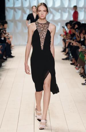 コッピング最後のニナリッチはDIYクチュール【15SSウィメンズ】