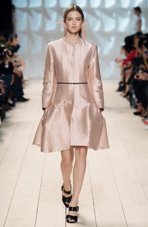 コッピング最後のニナリッチはDIYクチュール【15SSウィメンズ】