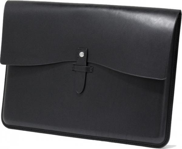 ソメスサドルの坪内浩コレクション、伊勢丹メンズに大集合。新作3モデル＆新色登場