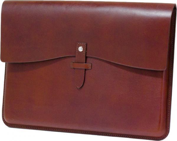 ソメスサドルの坪内浩コレクション、伊勢丹メンズに大集合。新作3モデル＆新色登場