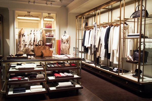 三陽商会、バーバリー継ぐ「マッキントッシュロンドン」披露。200億目標