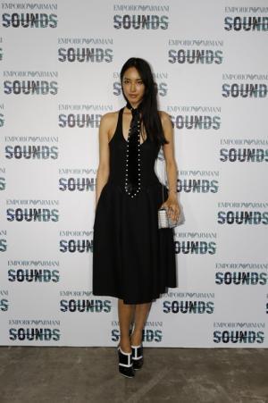 アルマーニ音楽イベントで注目アーティストKINDNESSがライブ！ヒャダイン、齋藤工、ダレノガレ来場