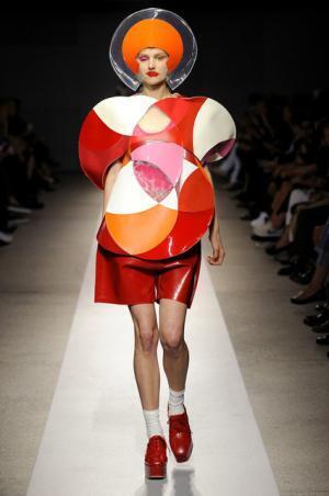 ジュンヤワタナベが奏でる技巧行進曲【15SSウィメンズ】