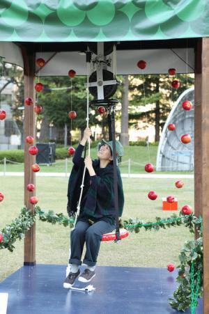 ミッドタウンでデザインタッチ開催。科学とデザインが生んだイスでデザインスイッチオン！