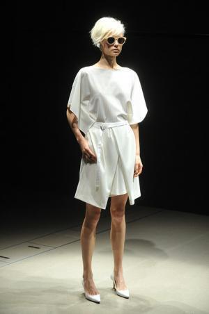 未来と現代の境界を追求したタロウホリウチ【15SSウィメンズ】