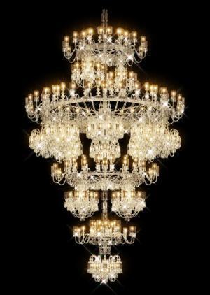 冬の恵比寿ガーデンプレイスを彩る、バカラ巨大シャンデリアとイルミネーション。史上最大規模