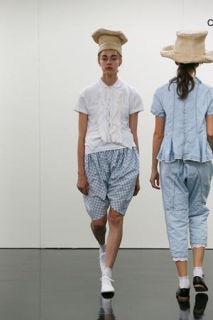 高原の避暑地にエスケープした気分で。トリコ・コムデギャルソン【15SSウィメンズ】